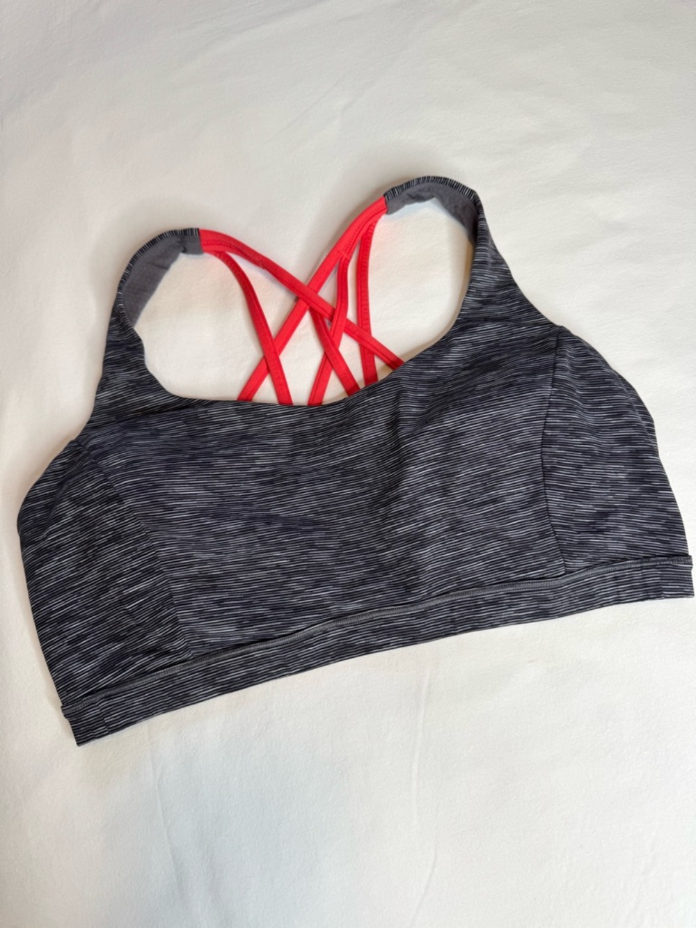 Lululemon Free To Be Serene Bra Size 14 Strappy Back Pink Punch C/D Cup - Picture 2 of 15